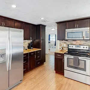 Pinellas Park Holiday home St. Petersburg
